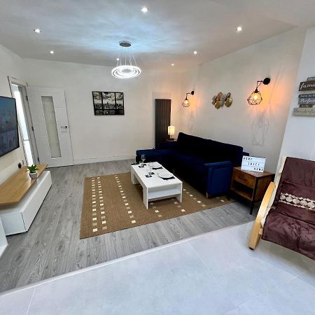 Wembley Stadium 5 Star Brand New Luxury Sleeps 14 With Parking Villa London Bagian luar foto