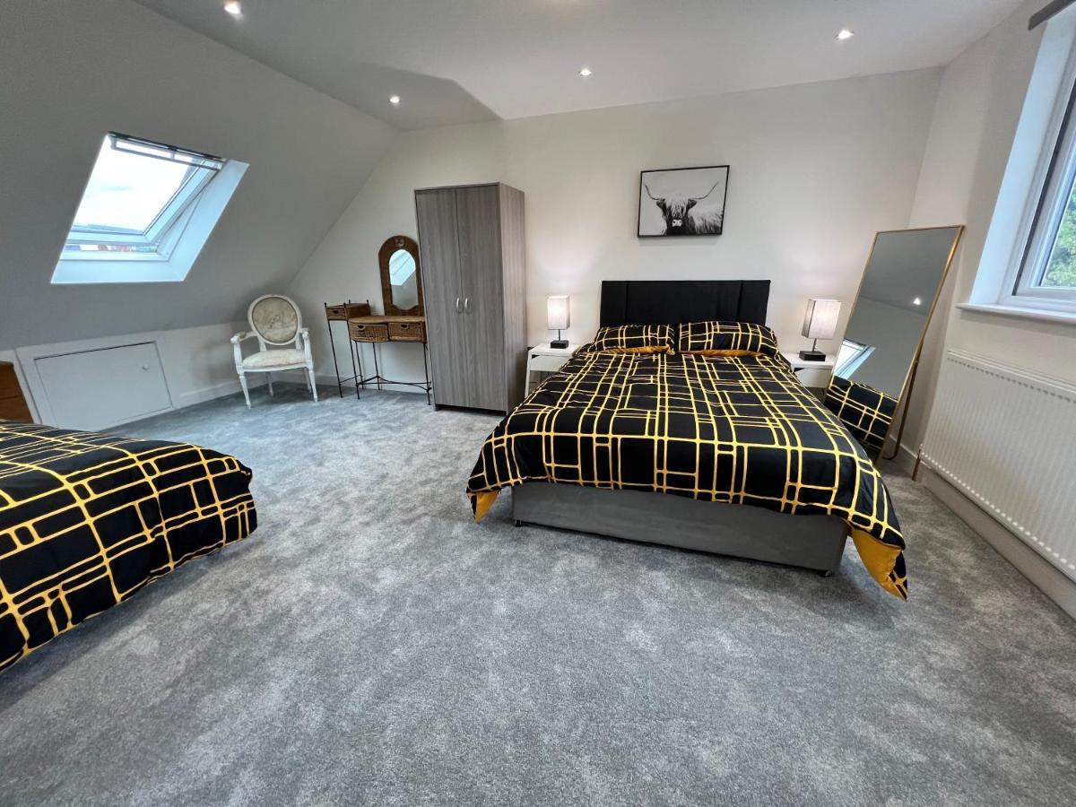 Wembley Stadium 5 Star Brand New Luxury Sleeps 14 With Parking Villa London Bagian luar foto