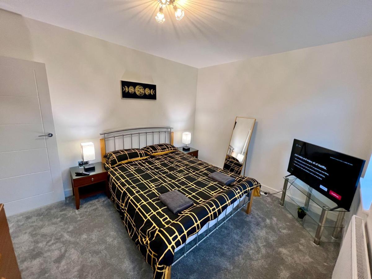 Wembley Stadium 5 Star Brand New Luxury Sleeps 14 With Parking Villa London Bagian luar foto